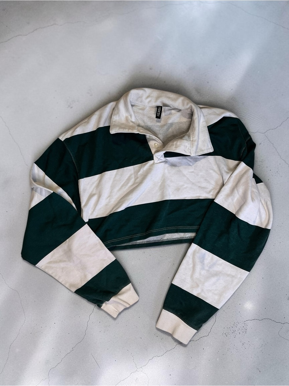 H&M Green and White Striped Cropped Rugby Sweater